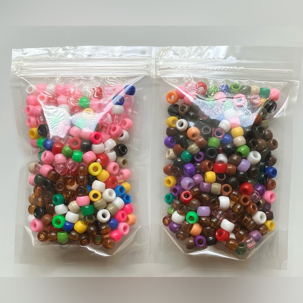 Assorted Plastic Beads